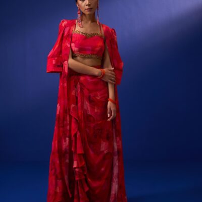 Noor Cape Set